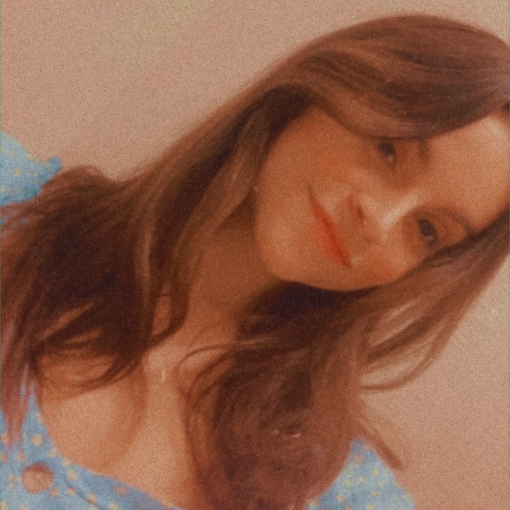 Meet your Posher, Adriana